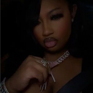 Meet your Posher, Bethany